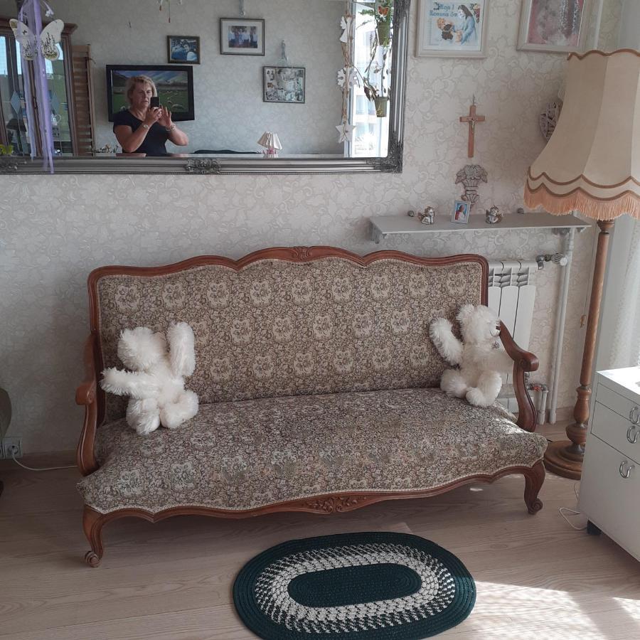 Kawalerka 30M2 Apartman Radom Kültér fotó